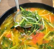 Sour Bamboo Shoots Vegetable Soup