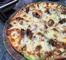 Mexican Spicy Beef Pizza