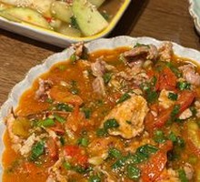 Wild Tomato Stir-Fried with Meat