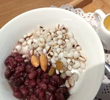 Coix Seed Red Bean Double-Layer Milk Pudding