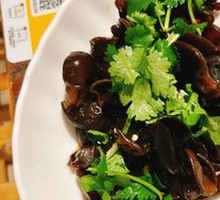 Cold-mixed black fungus