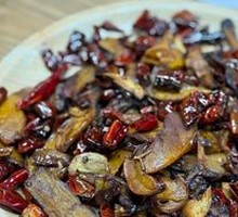 Stir-fried Hand-Responsive Mushroom