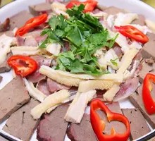 Clear Soup with Beef Offal