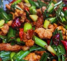 Xuanwei Stir-Fried Pork