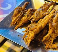 Braised and Roasted Chicken Feet