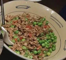 Pea and Minced Pork Stir-fry