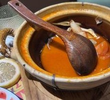Tom Yum Seafood Soup