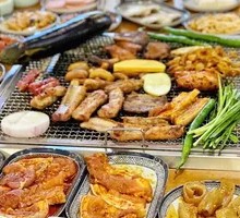 Self-Service Meat Dishes