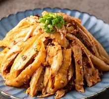 Spicy and Sour Torn Chicken