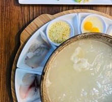 Crossing-the-bridge Rice Noodles