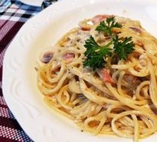 Carboni Creamy Mushroom Pasta