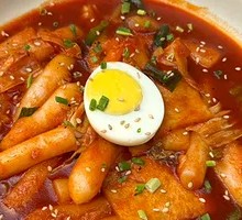 Traditional Stir-Fried Rice Cake