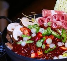 Military-style Hot Pot