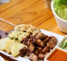Iron Plate Grilled Meat