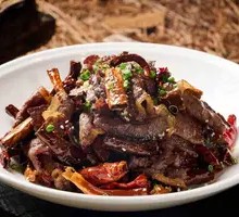 Oil-glazed beef jerky