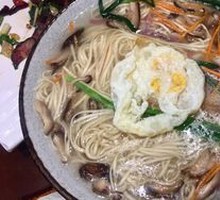 Three Delicacies Noodles