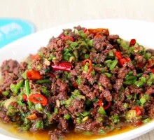Spicy Beef with Small Chilies