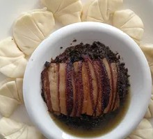 Lotus Leaf Pork Roll
