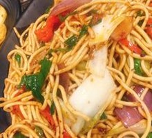Special Squid Stir-Fried Noodles
