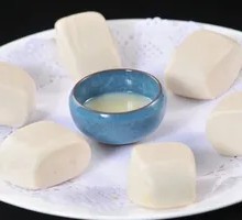 Milk-flavored Steamed Buns