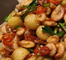 Spring Chives and Pearl Beans Stir-Fried with Freshwater Shrimp