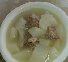 Pork Rib Stewed with Radish