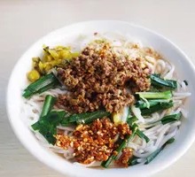 Braised Rice Noodles