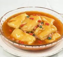 Braised Tofu with Meat Filling