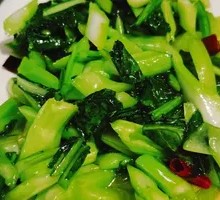 Stir-Fried Mushrooms with Chinese Cabbage