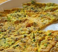 Golden Acacia Omelette