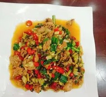 Dai-style Water-Pickled Vegetable Stir-Fried with Meat