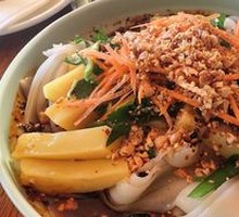 Mixed Cold Vermicelli Rolls