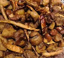 Fatty Intestine and Pork Crumbs