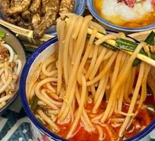Small Pot Rice Noodle Soup