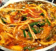 Shuan Er Si