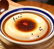 Caramel Tofu Pudding