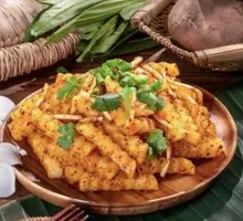 Mint and Houttuynia Fried Potatoes