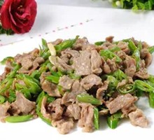 Stir-Fried Pork with Green Pepper