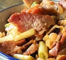 Stir-fried Salted Pork