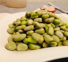Stir-Fried Broad Beans