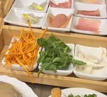 Mountain and Sea Delicacies Over Bridge Rice Noodles