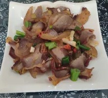 Spicy Dried Chili Pork