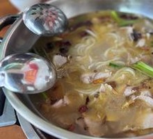 Sour Cabbage Pork Trotter