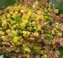 Mango Stir-Fried Beef