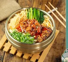 Braised Pork Noodle Soup