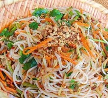 Dai-Style Cold Rice Noodles