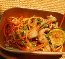 Fermented Thai-style Sour Spicy Chicken Feet