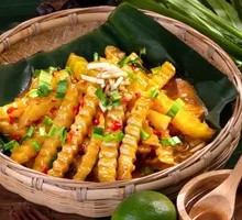 Dai-style Fermented Vegetable Paste Fried Potatoes