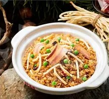 Crispy Rice with Preserved Pork and Water Dropwort