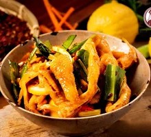 Sichuan Pepper Spicy Chicken Feet